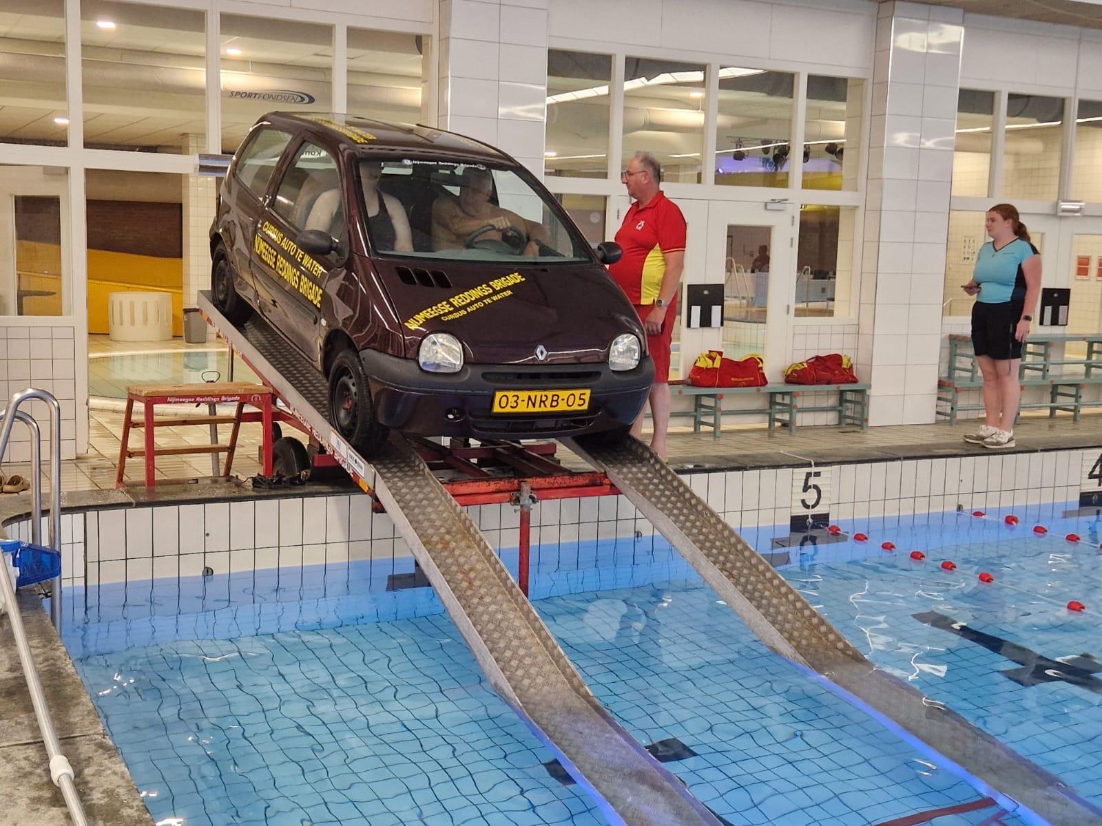 Nieuwe lesauto voor ‘Auto te Water’!